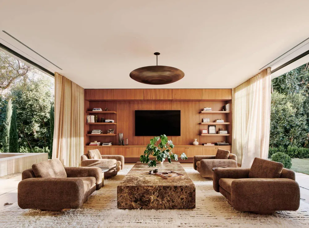 Woods + Dangaran organises Twentieth house around olive tree — Dezeen